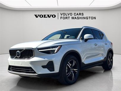 Certified 2025 Volvo XC40 B5 Core