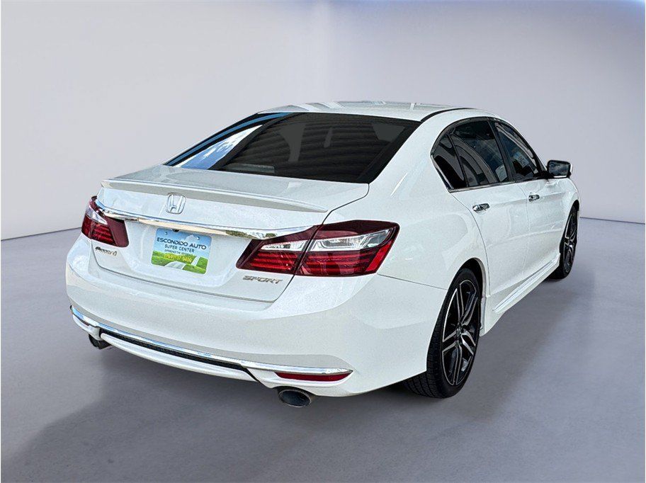 Used 2016 Honda Accord Sport image 6