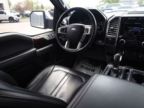 Used 2015 Ford F150 Platinum w/ Equipment Group 701A Luxury AWD/4WD image 19