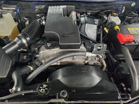 Used 2012 Chevrolet Colorado LT RWD image 5