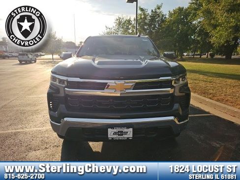 New 2026 Chevrolet Silverado 1500 LT image 2