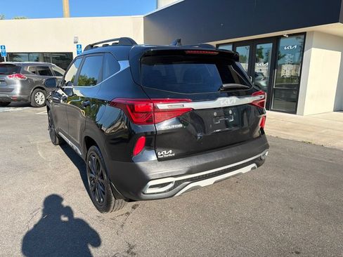 Certified 2022 Kia Seltos Nightfall Edition AWD/4WD image 10