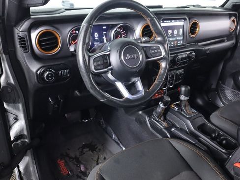 Used 2020 Jeep Gladiator Mojave AWD/4WD image 9