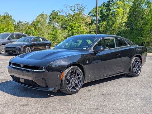 Used 2024 Dodge Charger R/T w/ Plus Group image 5