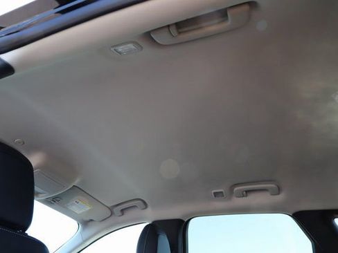 Used 2025 Ford Escape SE w/ PHEV Premium Package FWD image 22