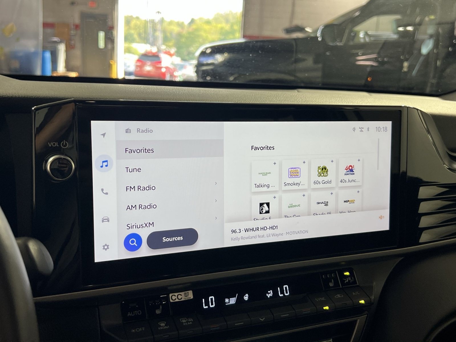 Used 2025 Toyota Camry XSE FWD image 18