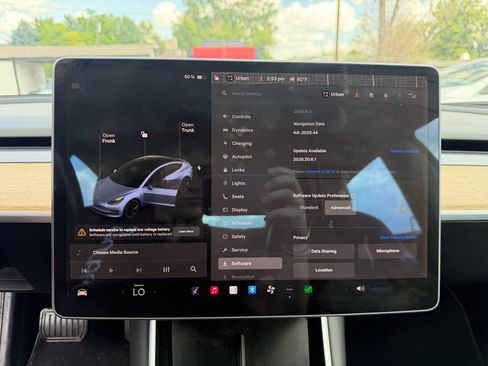 Used 2018 Tesla Model 3 Long Range AWD/4WD image 43