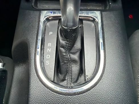 Used 2017 Ford Mustang Premium RWD image 32