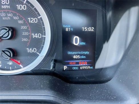 Used 2022 Toyota Corolla SE w/ SE Premium Package image 18