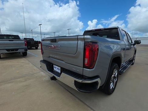 Used 2024 GMC Sierra 1500 SLT RWD image 10