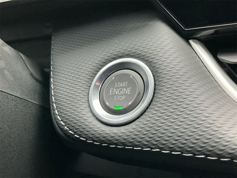 New 2026 Chevrolet Equinox LT w/ LPO, Floor Liner Package image 26