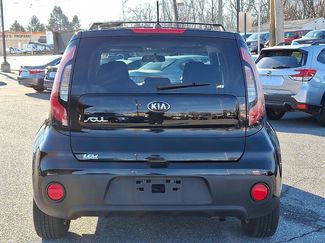 Used 2018 Kia Soul video 3