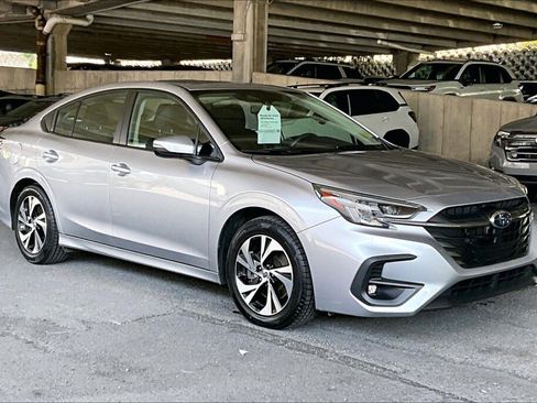 Certified 2025 Subaru Legacy Premium AWD/4WD image 19