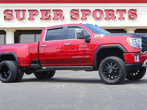 Used 2020 GMC Sierra 3500 Denali w/ Denali Ultimate Package AWD/4WD image 1