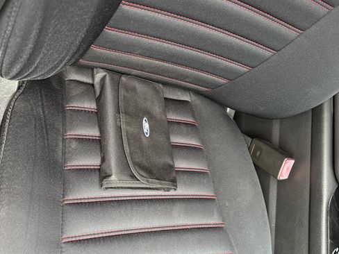 Used 2015 Ford Fusion SE w/ Equipment Group 201A FWD image 11