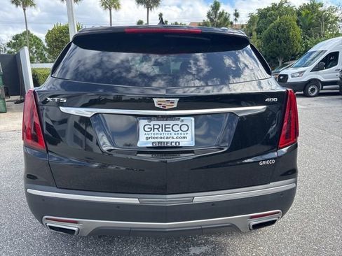 Used 2021 Cadillac XT5 Premium Luxury image 3