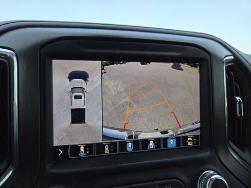 Used 2021 GMC Sierra 1500 AT4 w/ AT4 Premium Package AWD/4WD image 13