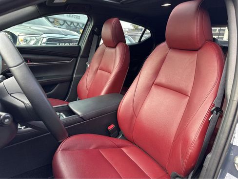 Used 2023 MAZDA MAZDA3 s image 8