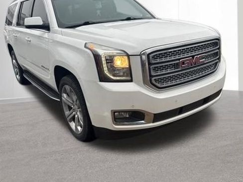 Used 2016 GMC Yukon XL SLT w/ Open Road Package image 2