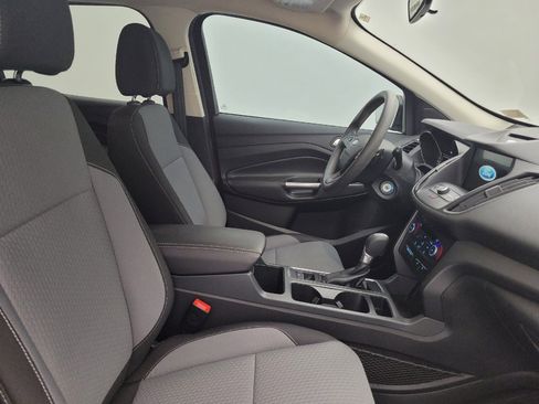Used 2017 Ford Escape SE w/ Equipment Group 201A FWD image 21