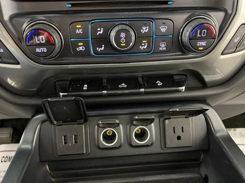 Used 2017 Chevrolet Silverado 1500 LT w/ All Star Edition AWD/4WD image 27