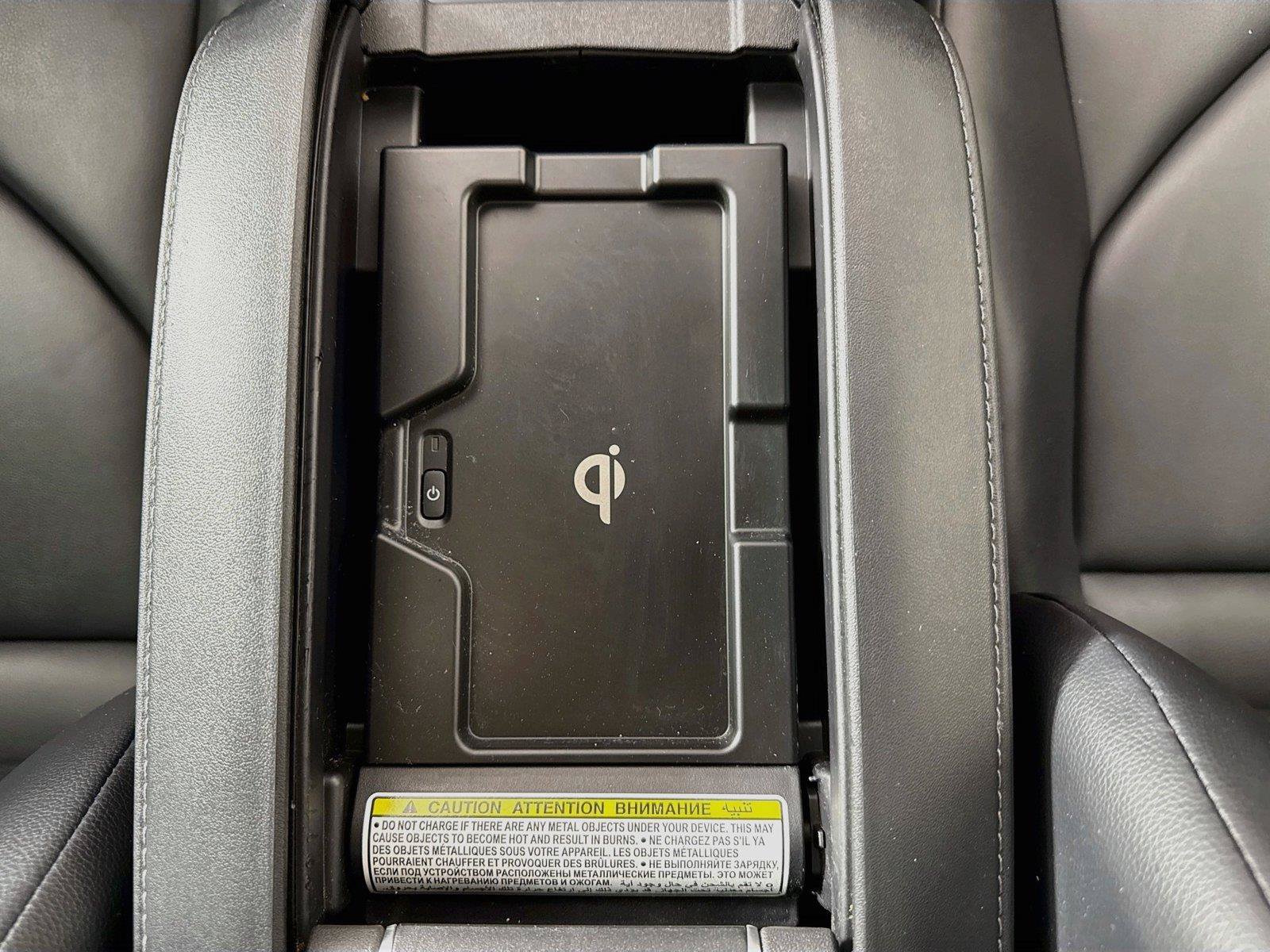 Used 2022 Toyota Highlander XLE AWD/4WD image 33