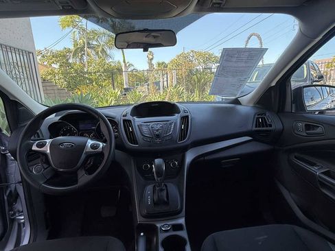 Used 2013 Ford Escape S FWD image 33