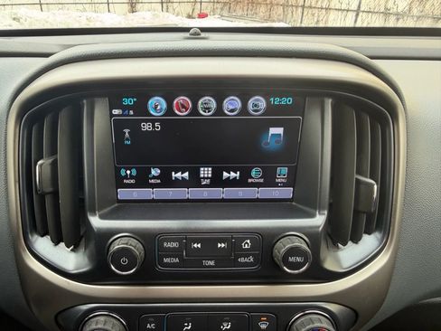 Used 2018 Chevrolet Colorado Z71 image 18