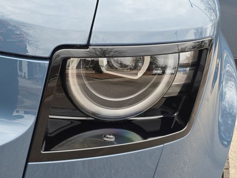 New 2026 Land Rover Defender 110 X-Dynamic SE image 31