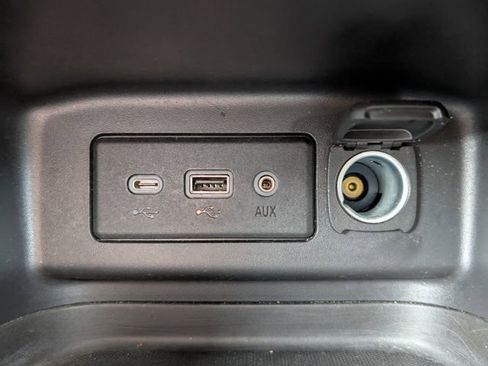 Used 2020 Chevrolet Equinox LS w/ LS Convenience Package image 25