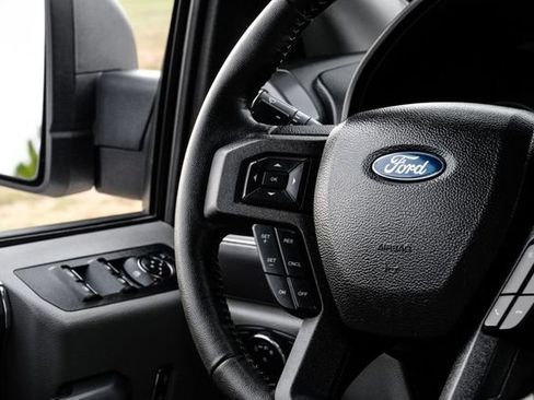 Used 2019 Ford F150 XLT w/ Equipment Group 301A Mid RWD image 17