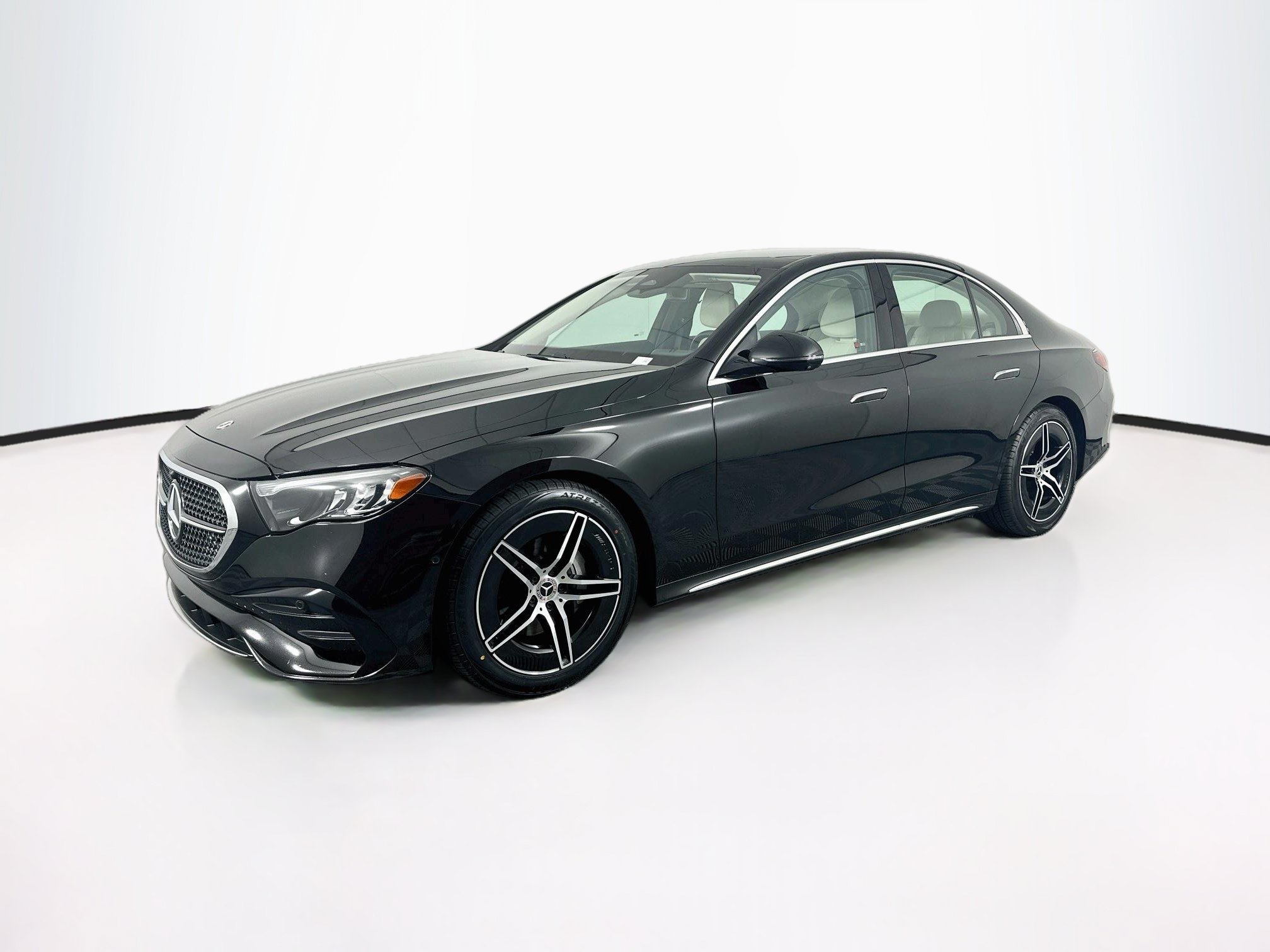 Used 2025 Mercedes-Benz E 350 Sedan w/ Winter Package image 3