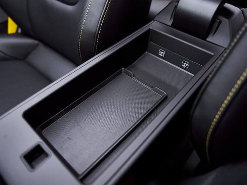 Used 2025 Porsche 911 Turbo S image 60