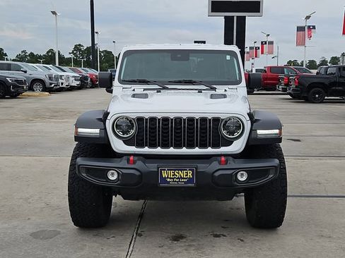 Used 2025 Jeep Wrangler Unlimited Rubicon w/ XTREMEE 35" Tire Package AWD/4WD image 2
