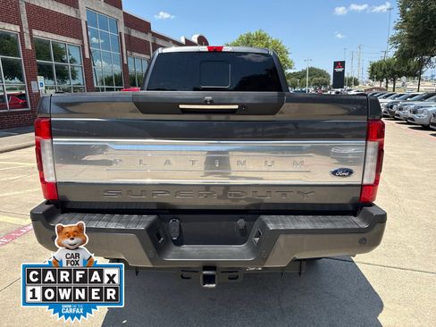 Used 2018 Ford F250 Platinum w/ Platinum Ultimate Package AWD/4WD image 4