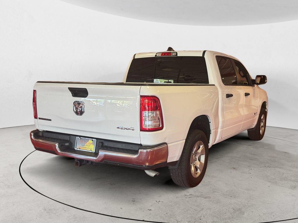 Used 2024 RAM 1500 Big Horn AWD/4WD image 3