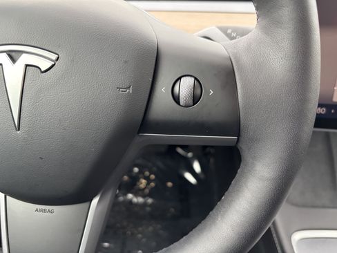 Used 2022 Tesla Model 3 Long Range AWD/4WD image 14