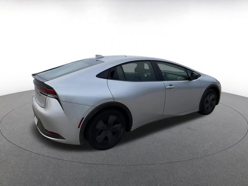 Used 2025 Toyota Prius LE image 15