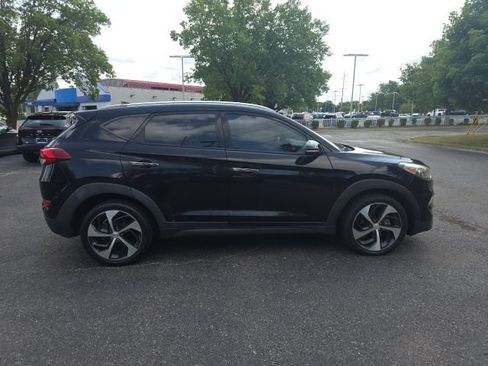 Used 2016 Hyundai Tucson Limited AWD/4WD image 10
