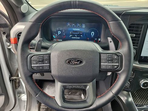 Used 2025 Ford F150 Raptor AWD/4WD image 16
