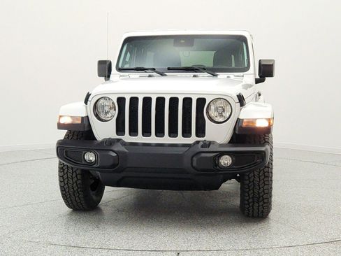 Used 2023 Jeep Wrangler Unlimited Sahara AWD/4WD image 2