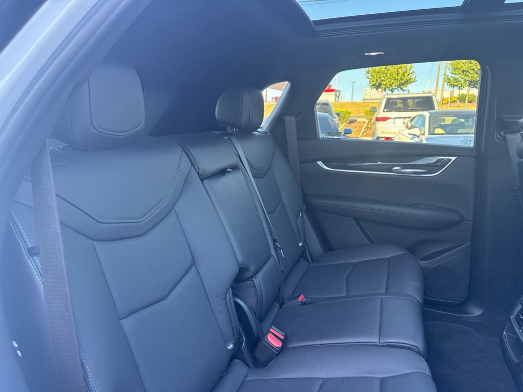 Used 2020 Cadillac XT5 Premium Luxury AWD/4WD image 22
