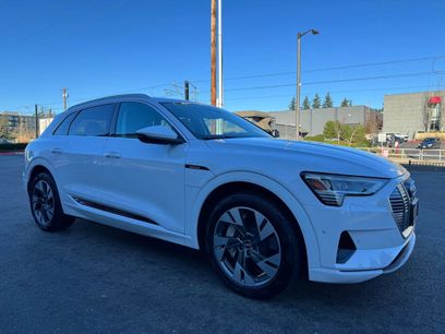 Used 2021 Audi e-tron Premium Plus w/ Premium Plus Package
