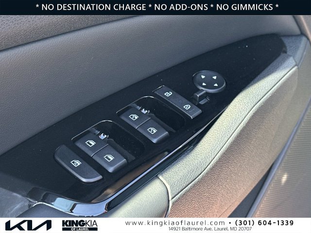 Used 2025 Kia Sportage X-Pro Prestige AWD/4WD image 20