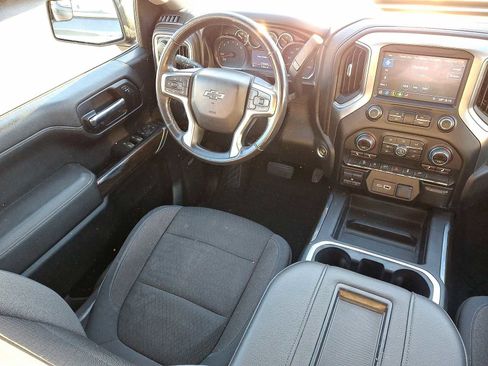 Used 2019 Chevrolet Silverado 1500 LT Trail Boss image 10