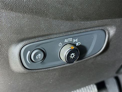 Used 2024 Chevrolet Equinox RS AWD/4WD image 12