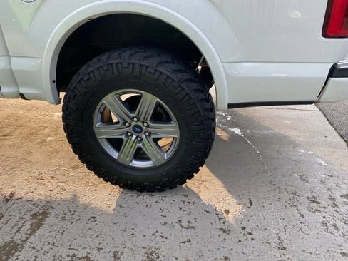 Used 2019 Ford F150 Lariat AWD/4WD image 13