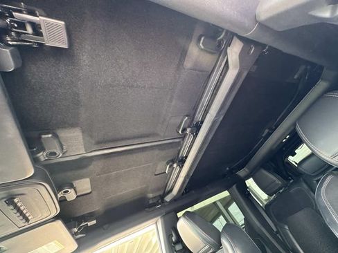 Used 2023 Ford Bronco Raptor AWD/4WD image 19
