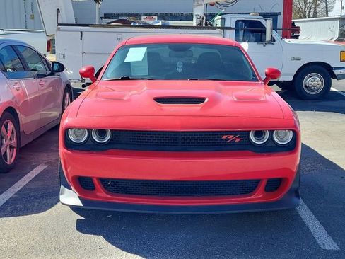 Used 2019 Dodge Challenger R/T Scat Pack image 2