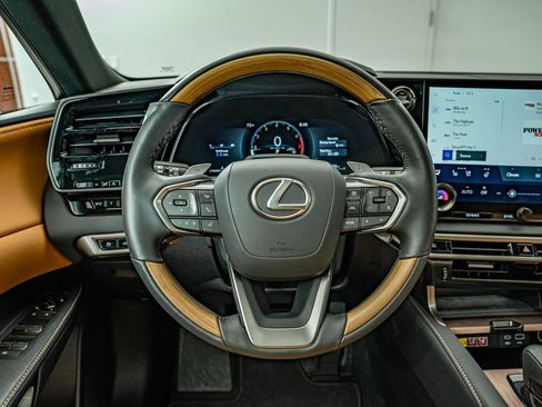 Certified 2025 Lexus RX 350 Premium AWD/4WD image 24
